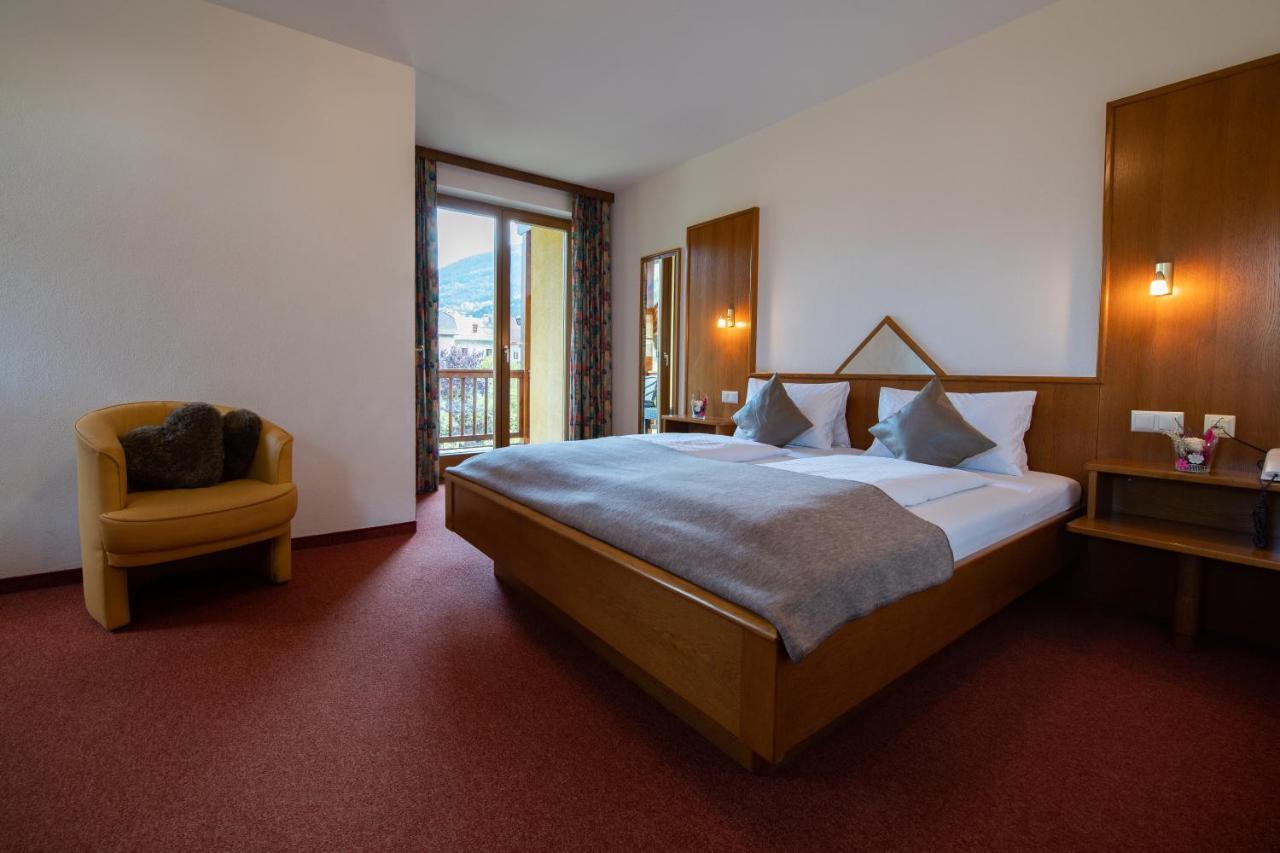 Hotel Restaurant Platzer Gmünd Exteriör bild