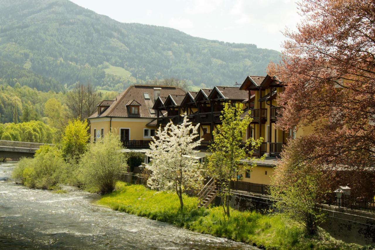 Hotel Restaurant Platzer Gmünd Exteriör bild
